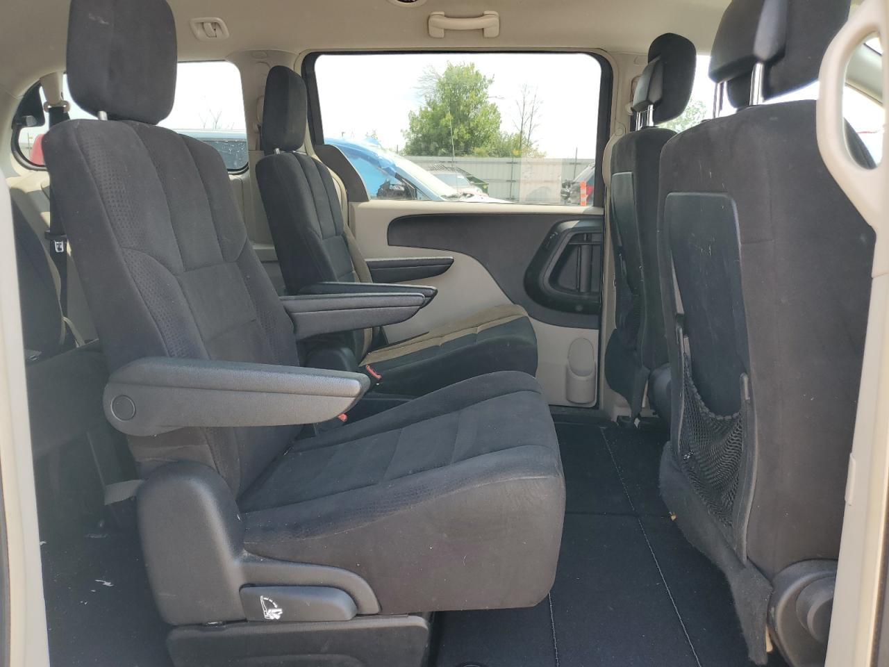 2011 Chrysler Town & Country Touring VIN: 2A4RR5DG0BR715770 Lot: 62010274