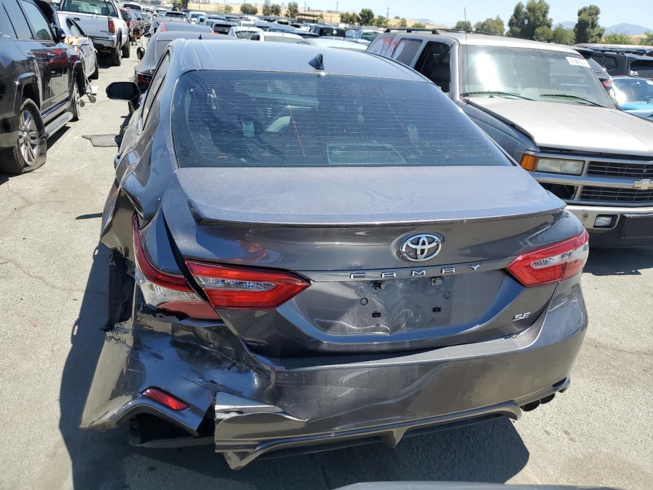 4T1B11HK2KU177335 2019 Toyota Camry L