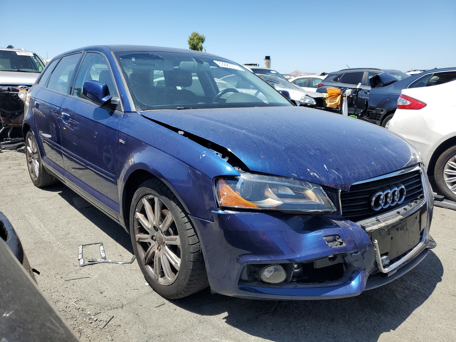 WAUKJAFM9DA021268 2013 Audi A3 Premium Plus