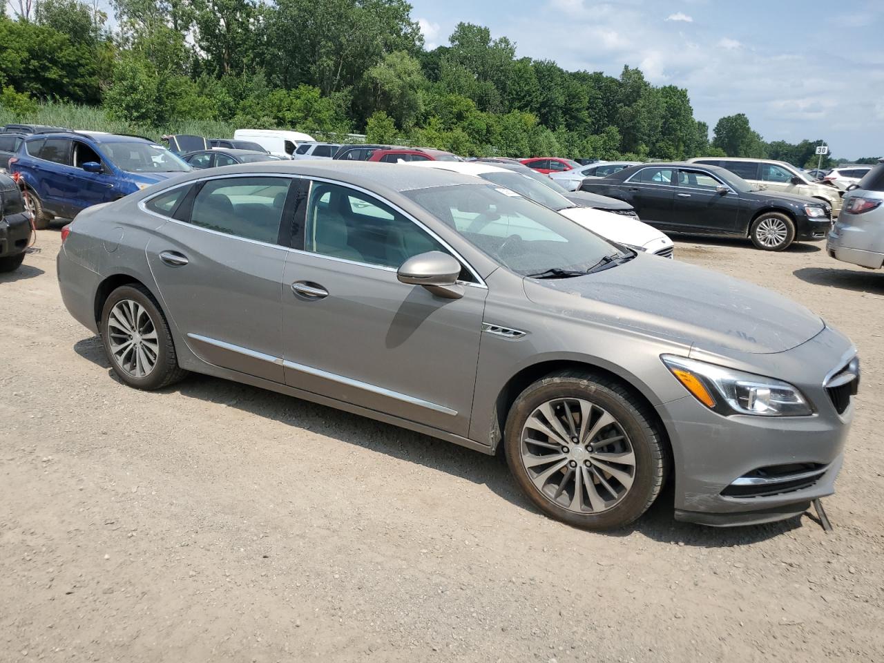 2017 Buick LaCrosse - Image 4