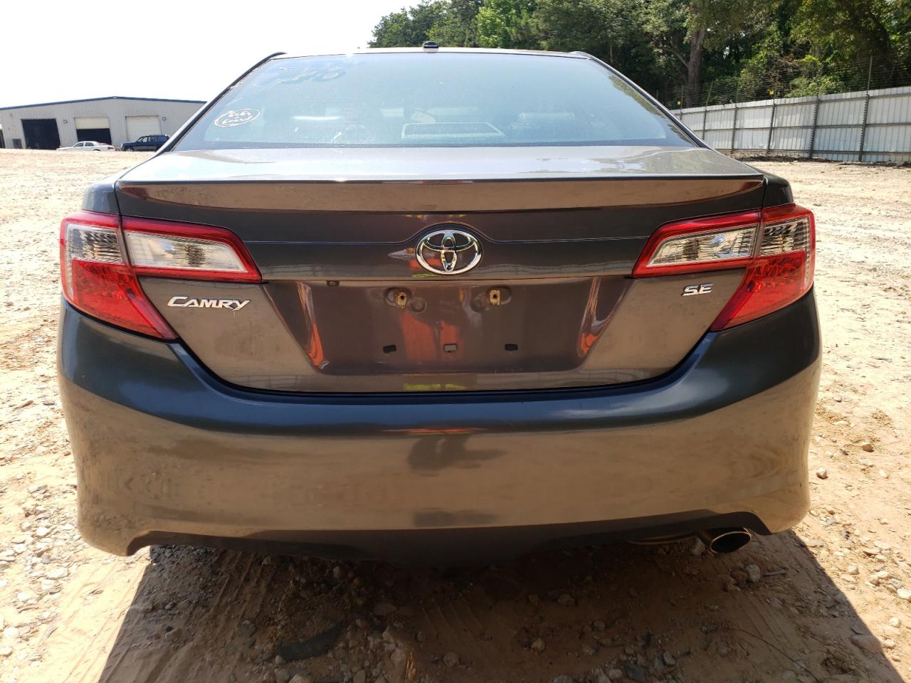 2014 Toyota Camry - Image 6