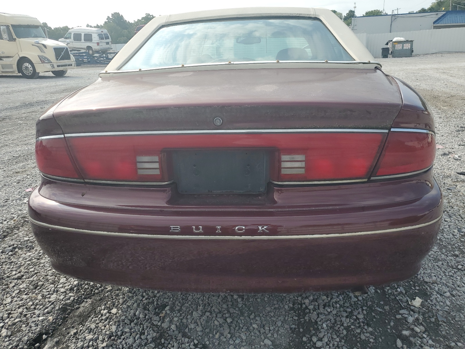 2G4WS52M7W1416461 1998 Buick Century Custom