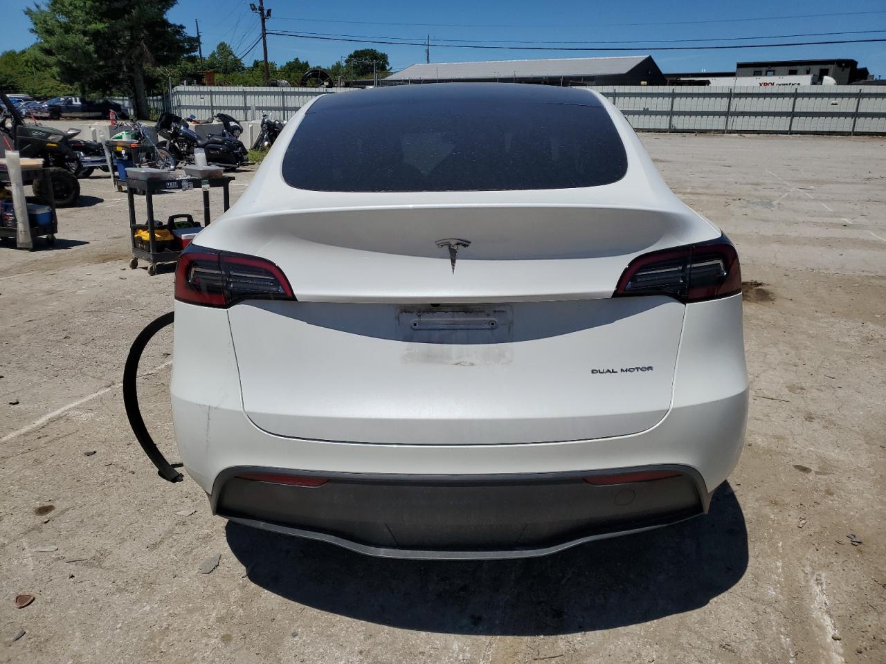 7SAYGDEE8PF669206 2023 Tesla Model Y