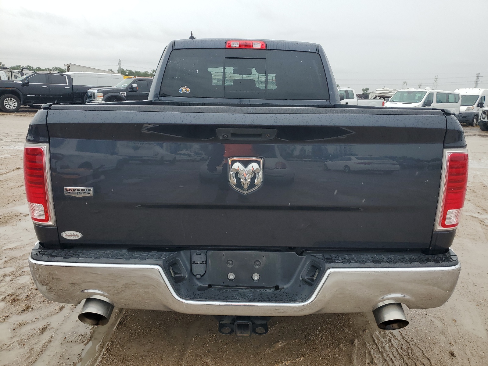 1C6RR6JT8JS125527 2018 Ram 1500 Laramie