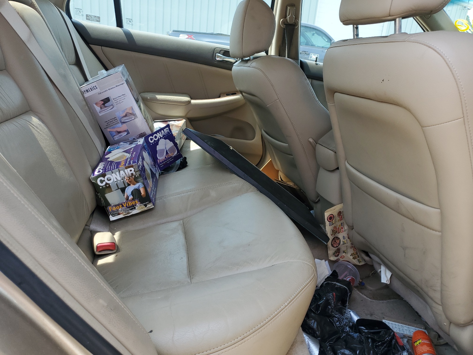 1HGCM56724A040696 2004 Honda Accord Ex