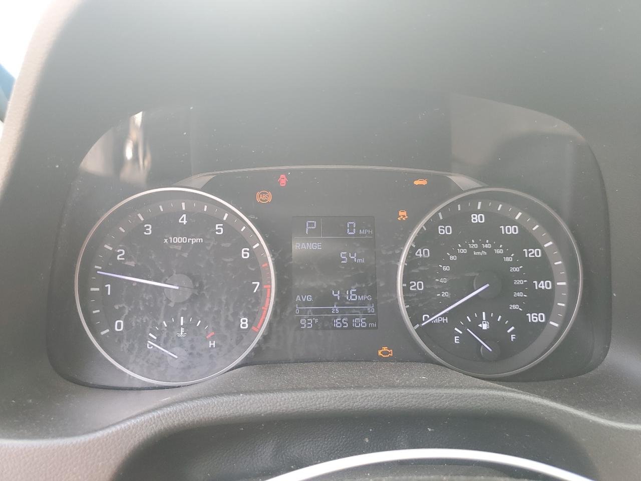 2017 Hyundai Elantra - Image 9