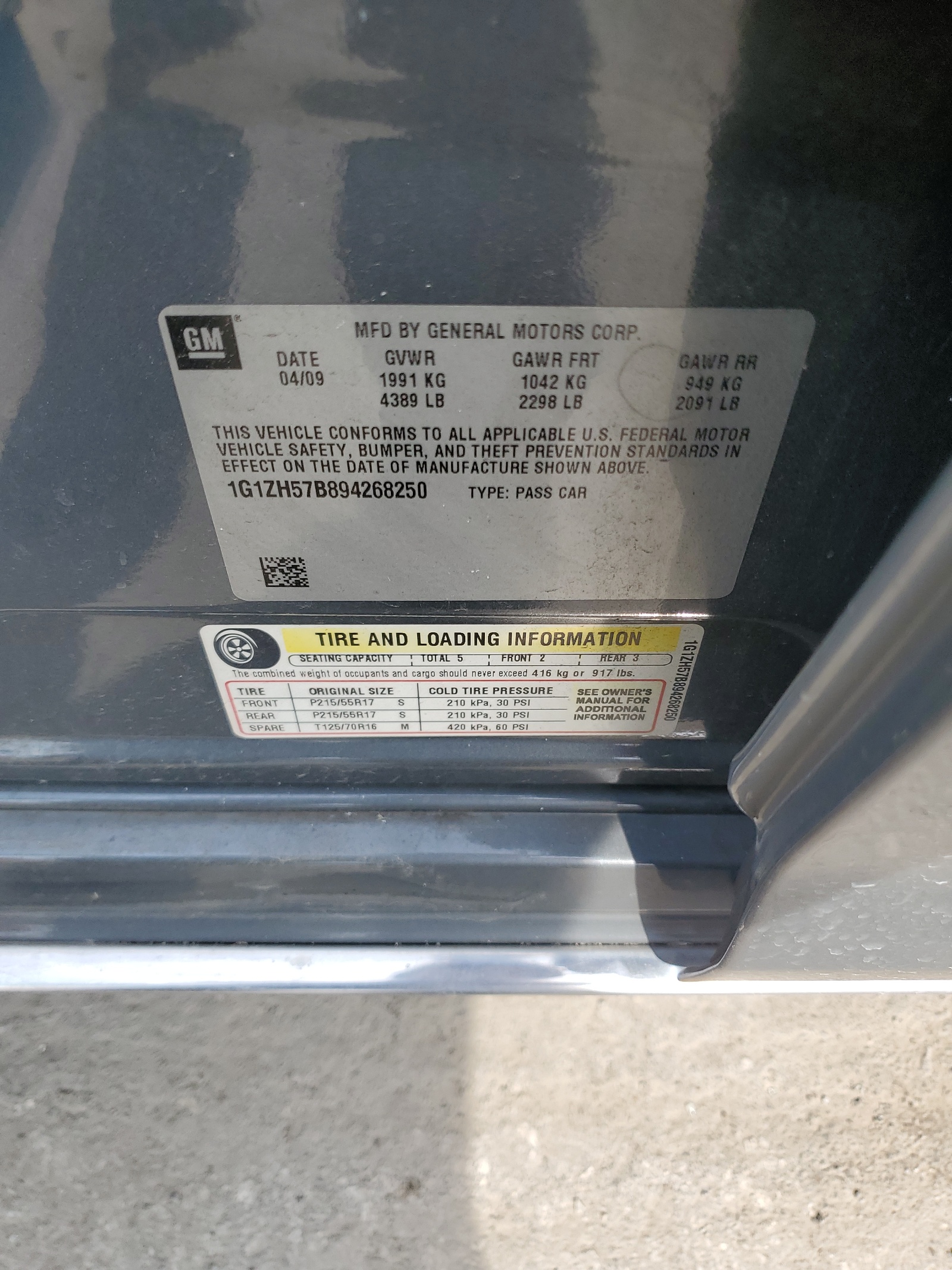 1G1ZH57B894268250 2009 Chevrolet Malibu 1Lt