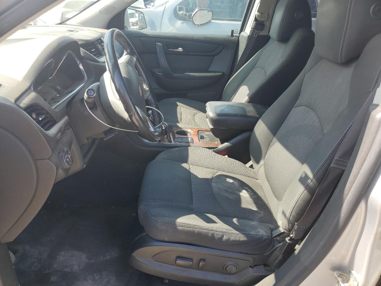 2014 Chevrolet Traverse - Image 7