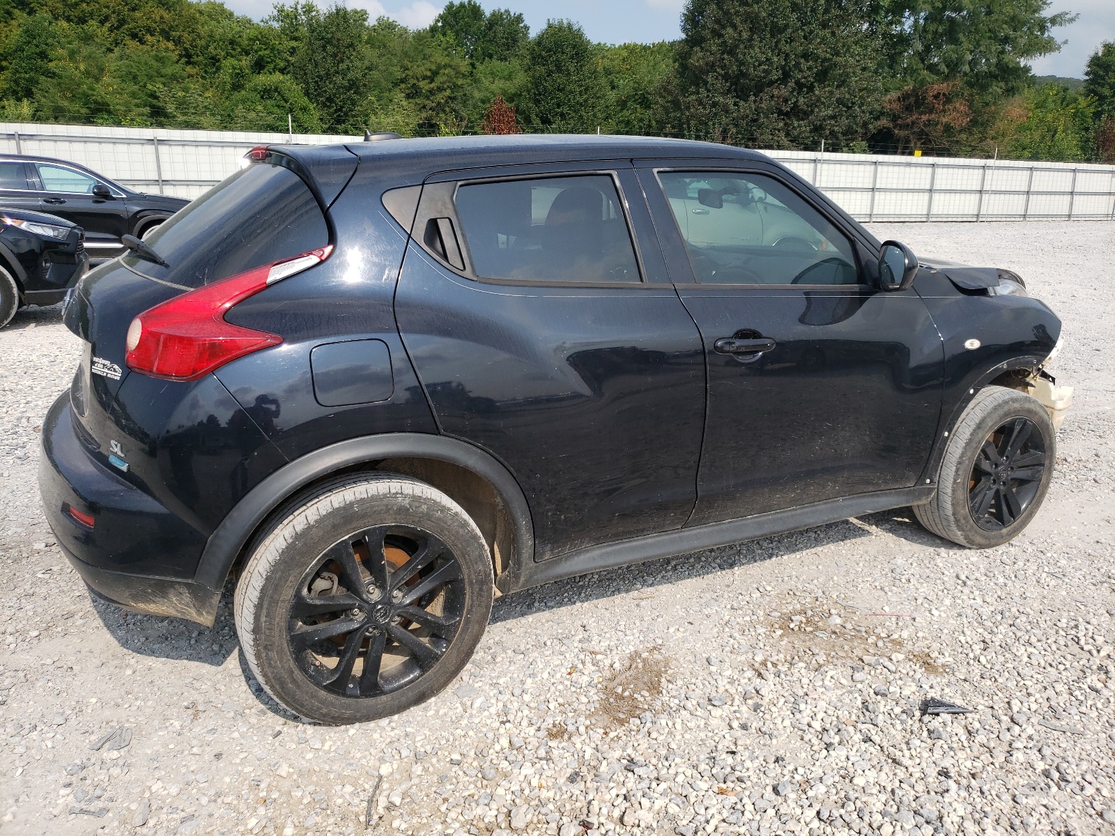 2014 Nissan Juke S vin: JN8AF5MR9ET454296