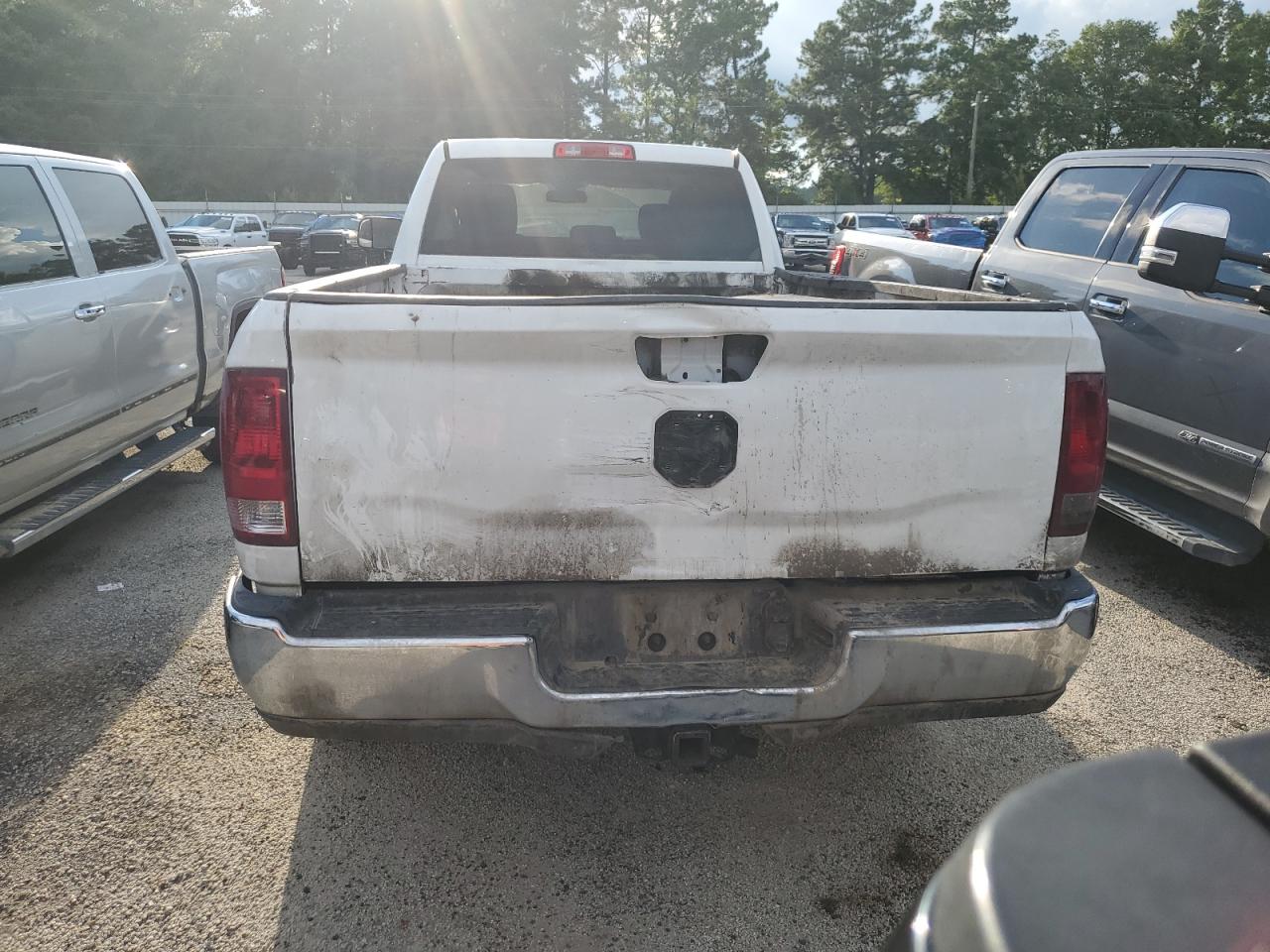 2015 Ram 3500 St VIN: 3C63R3GLXFG703640 Lot: 62045734