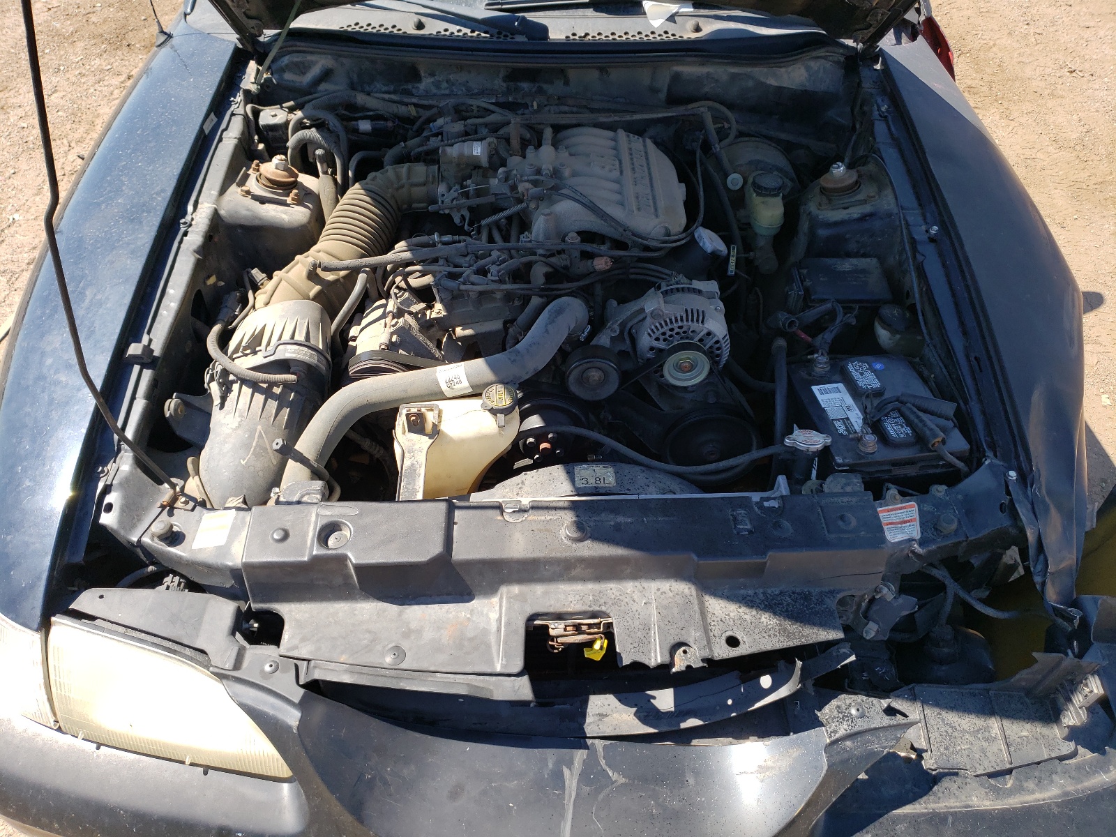 1FAFP4048WF195728 1998 Ford Mustang