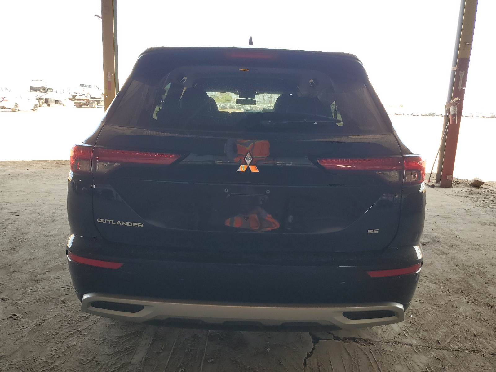 JA4J4UA83NZ046780 2022 Mitsubishi Outlander Se