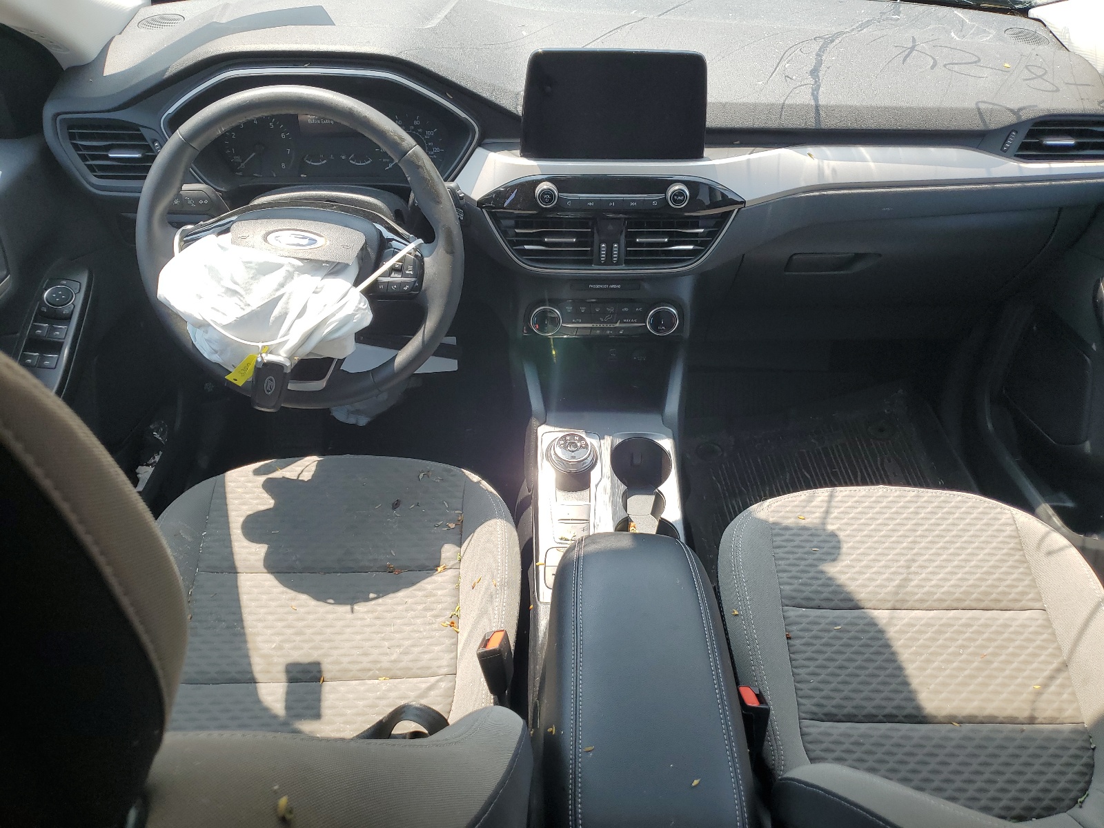 1FMCU9G63NUB82935 2022 Ford Escape Se