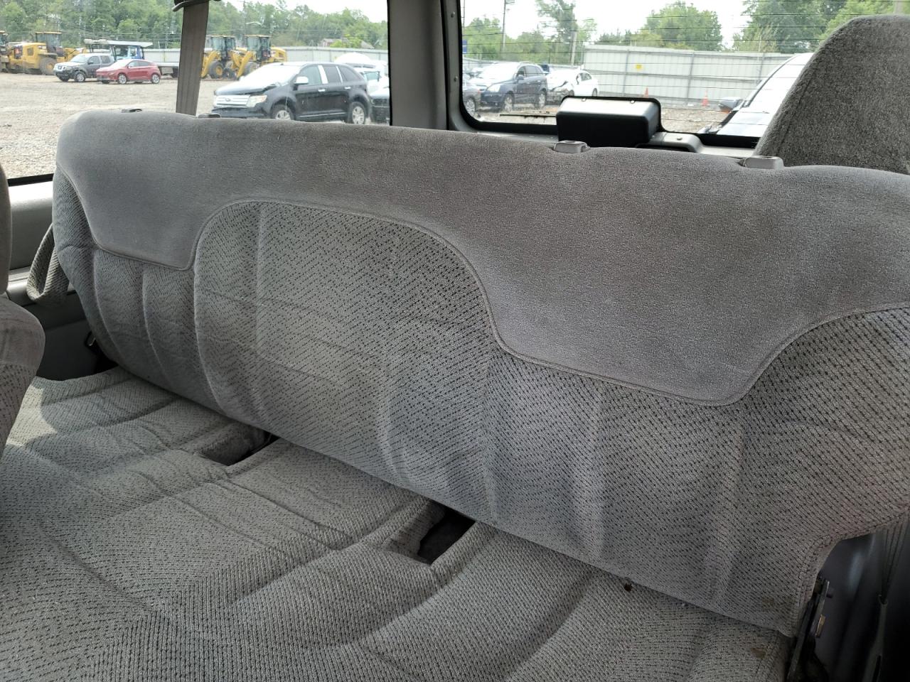 1995 Chevrolet Tahoe K1500 VIN: 1GNEK18K1SJ314692 Lot: 63560784