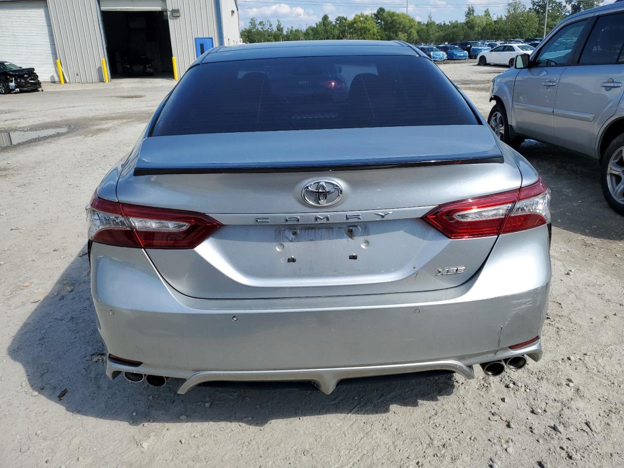 4T1B61HK1JU146285 2018 Toyota Camry Xse