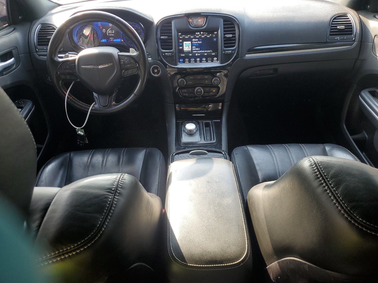 2C3CCAGG7KH663940 2019 Chrysler 300 S