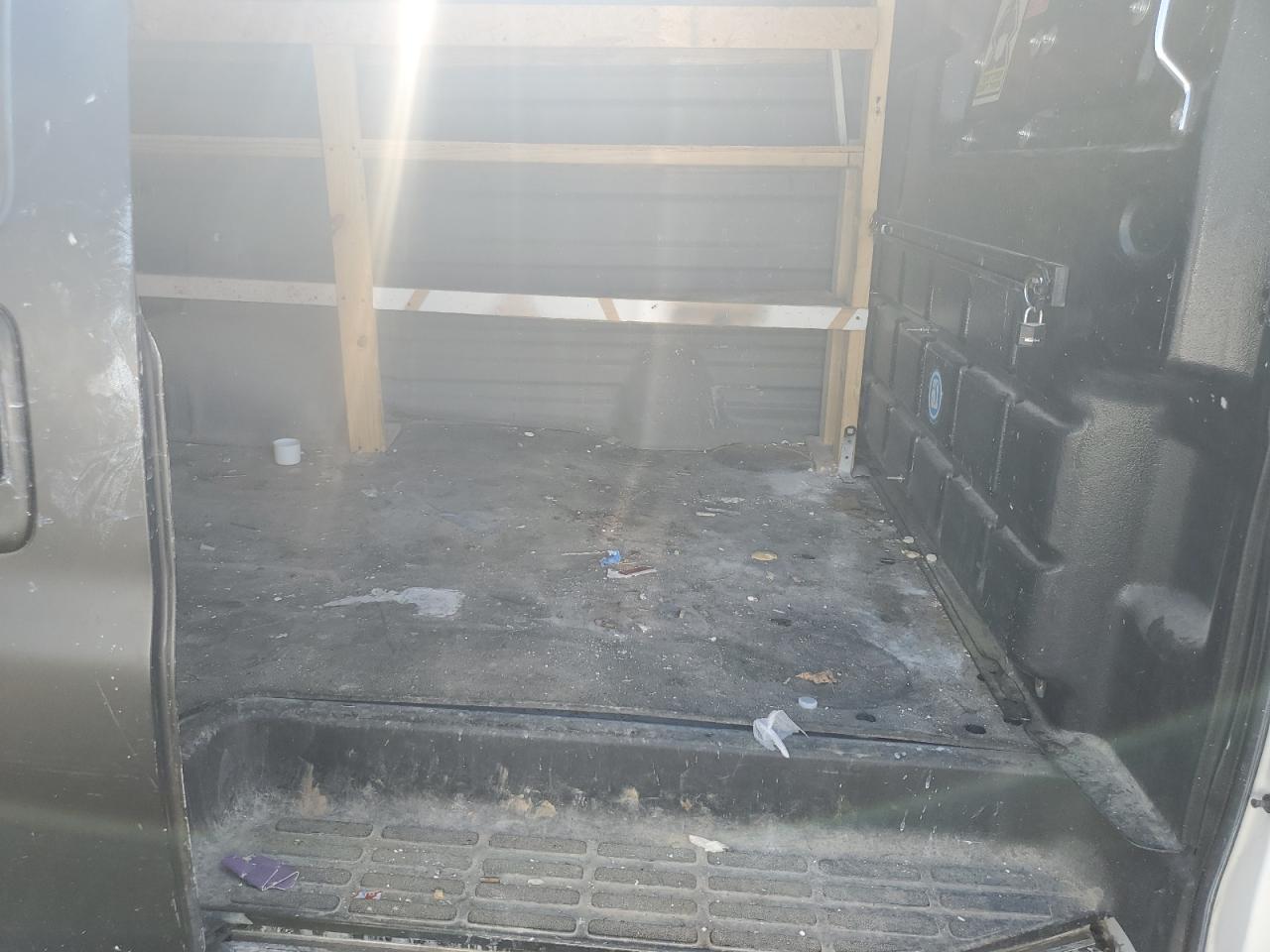 2017 Chevrolet Express G2500 VIN: 1GCWGAF18H1196657 Lot: 62705674