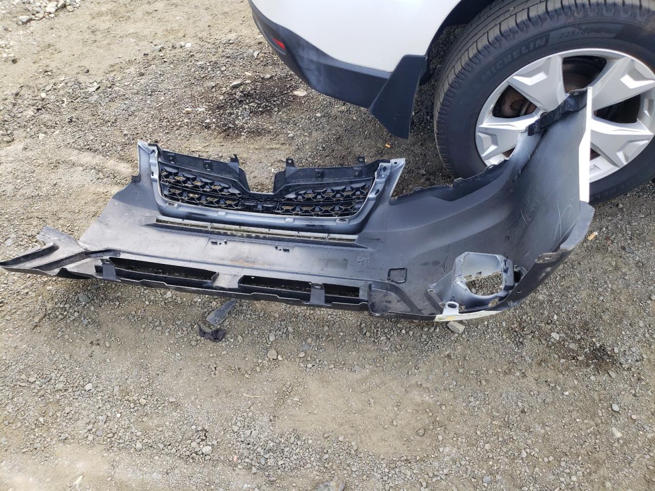 2015 Subaru Forester 2.5I Premium VIN: JF2SJAGC5FH592826 Lot: 64805774