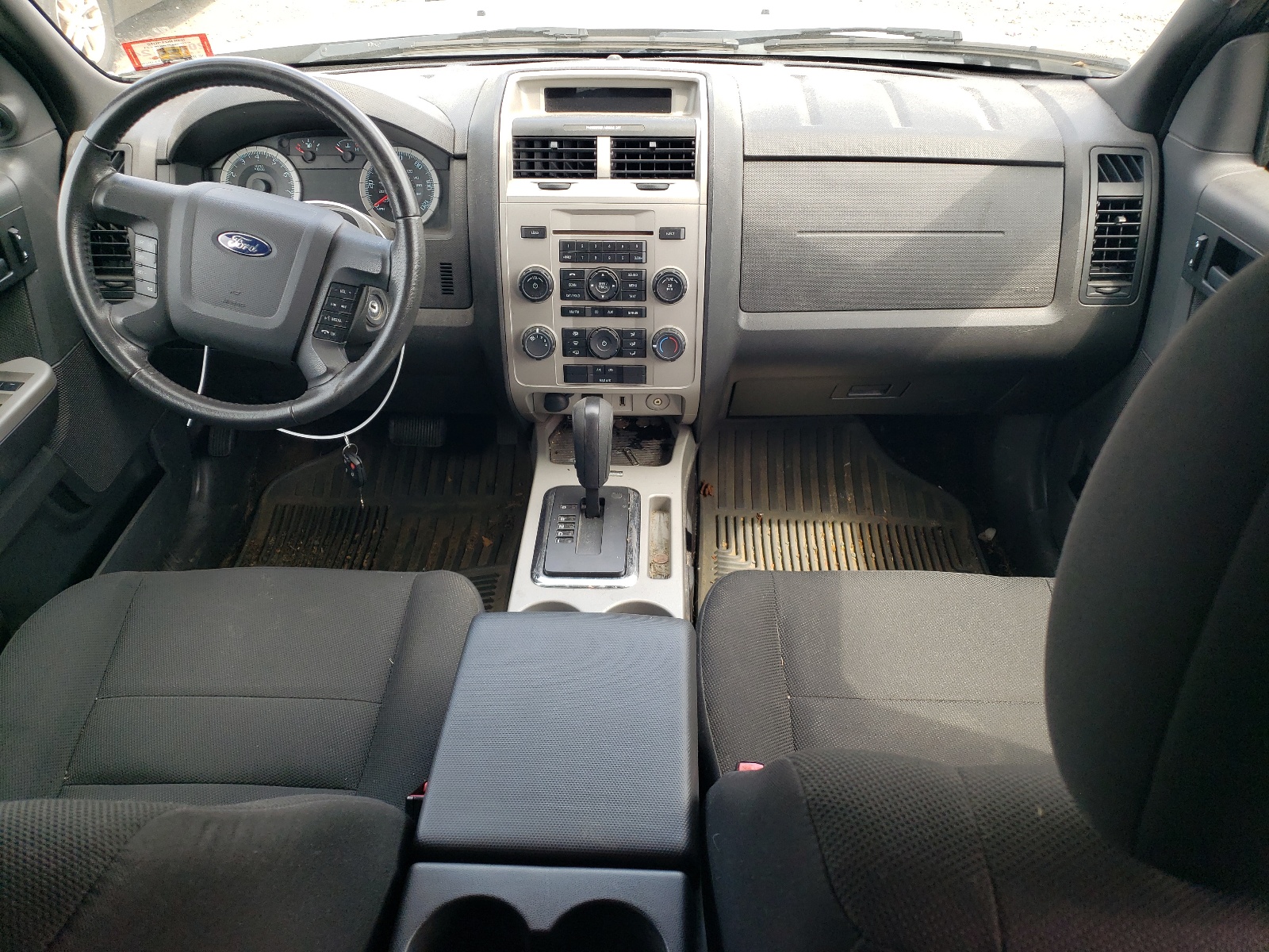 1FMCU9D78AKB10969 2010 Ford Escape Xlt