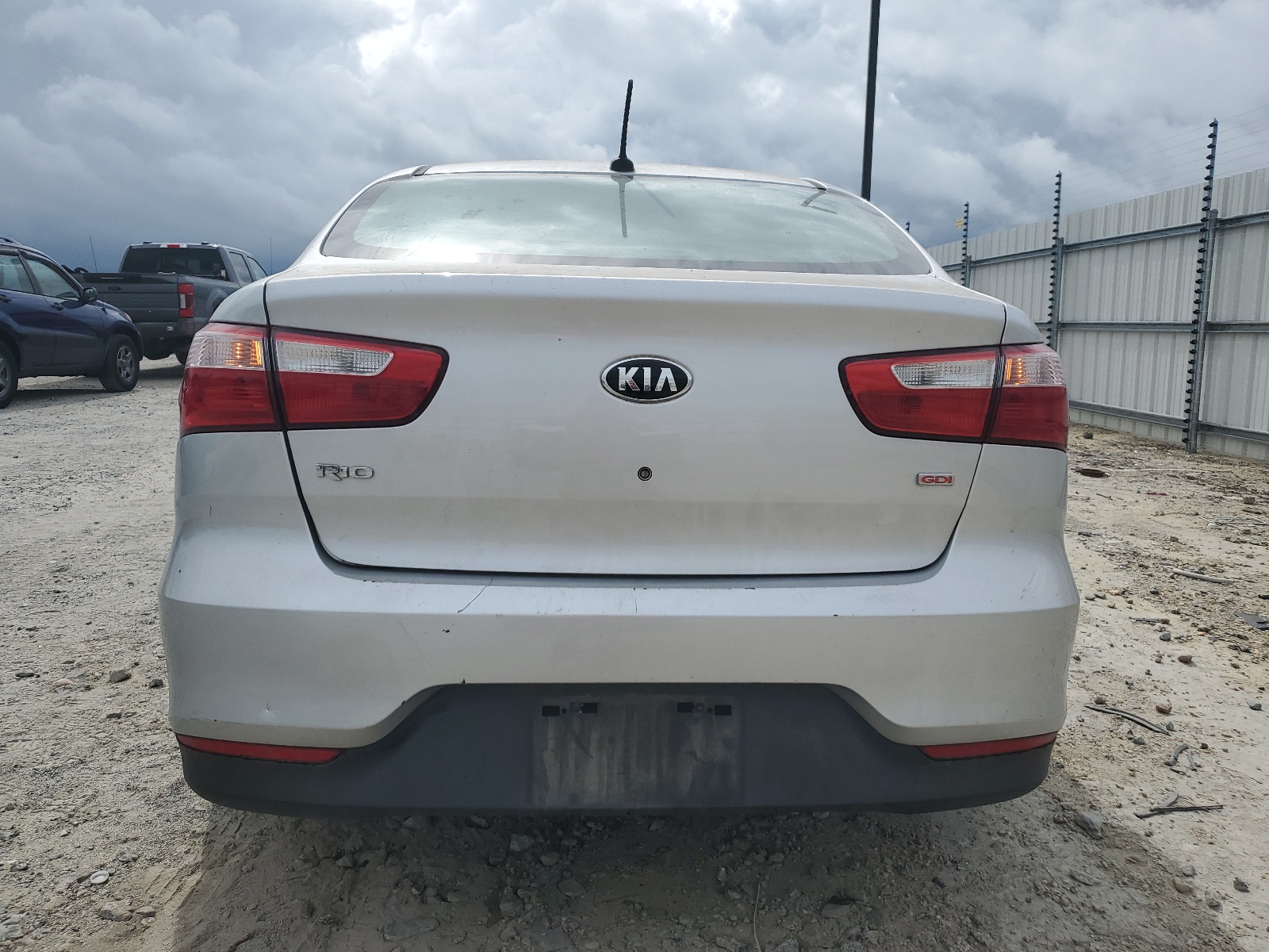 KNADM4A33G6649575 2016 Kia Rio Lx