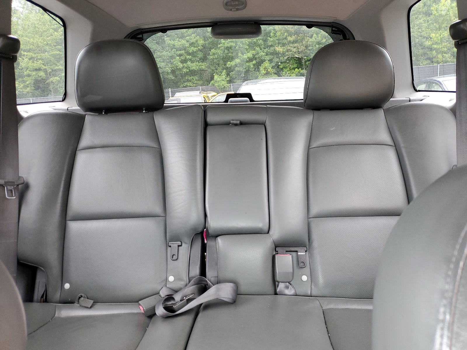 KM8SC13DX3U358302 2003 Hyundai Santa Fe Gls