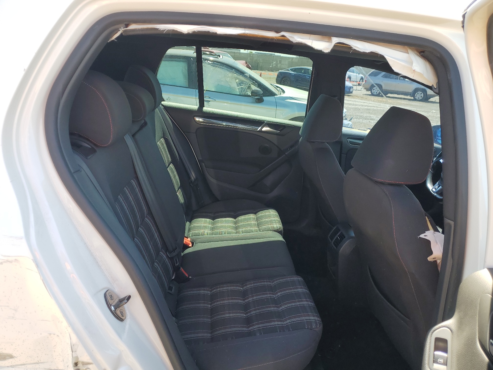 WVWHD7AJ4CW283334 2012 Volkswagen Gti