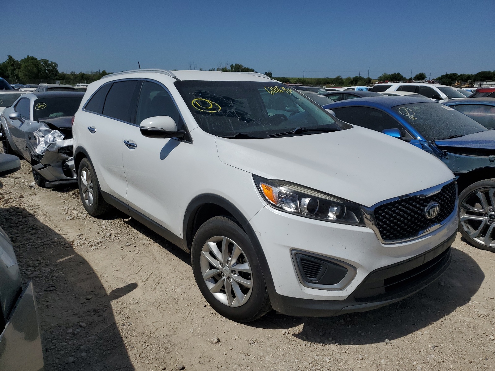 2018 Kia Sorento Lx vin: 5XYPG4A59JG393505