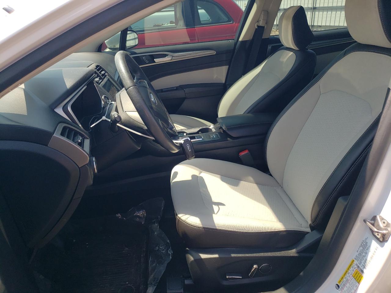 2020 Ford Fusion Se VIN: 3FA6P0HDXLR231348 Lot: 62735304