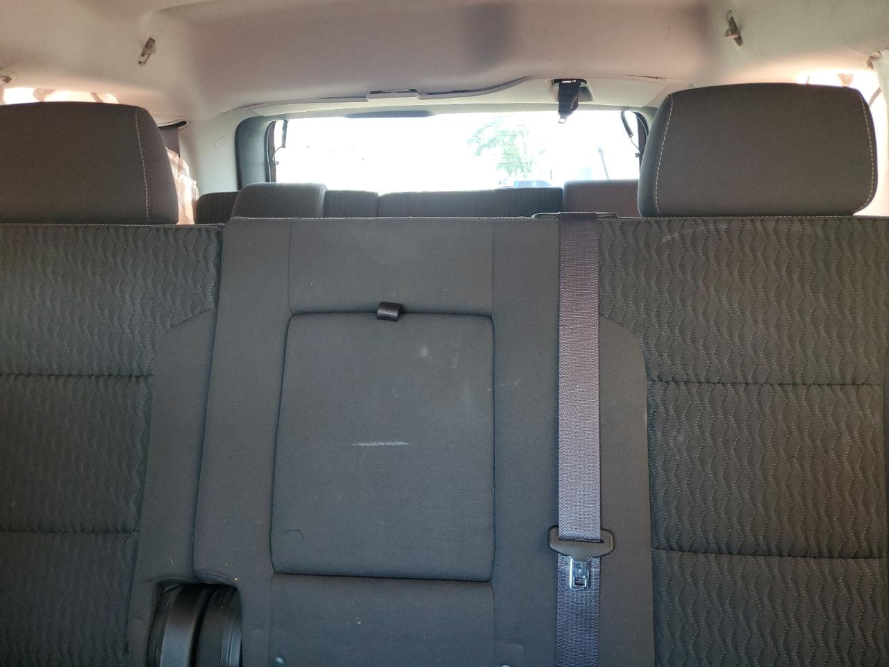 2016 Chevrolet Tahoe K1500 Ls VIN: 1GNSKAKC1GR307612 Lot: 62236834