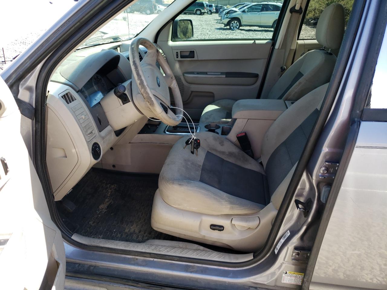 2008 Ford Escape Xlt VIN: 1FMCU93138KA09393 Lot: 65246024