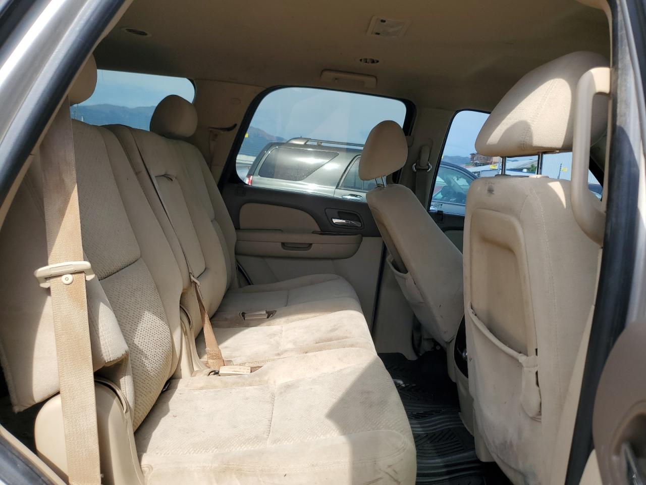 2008 GMC Yukon VIN: 1GKFK13048J208429 Lot: 63046354