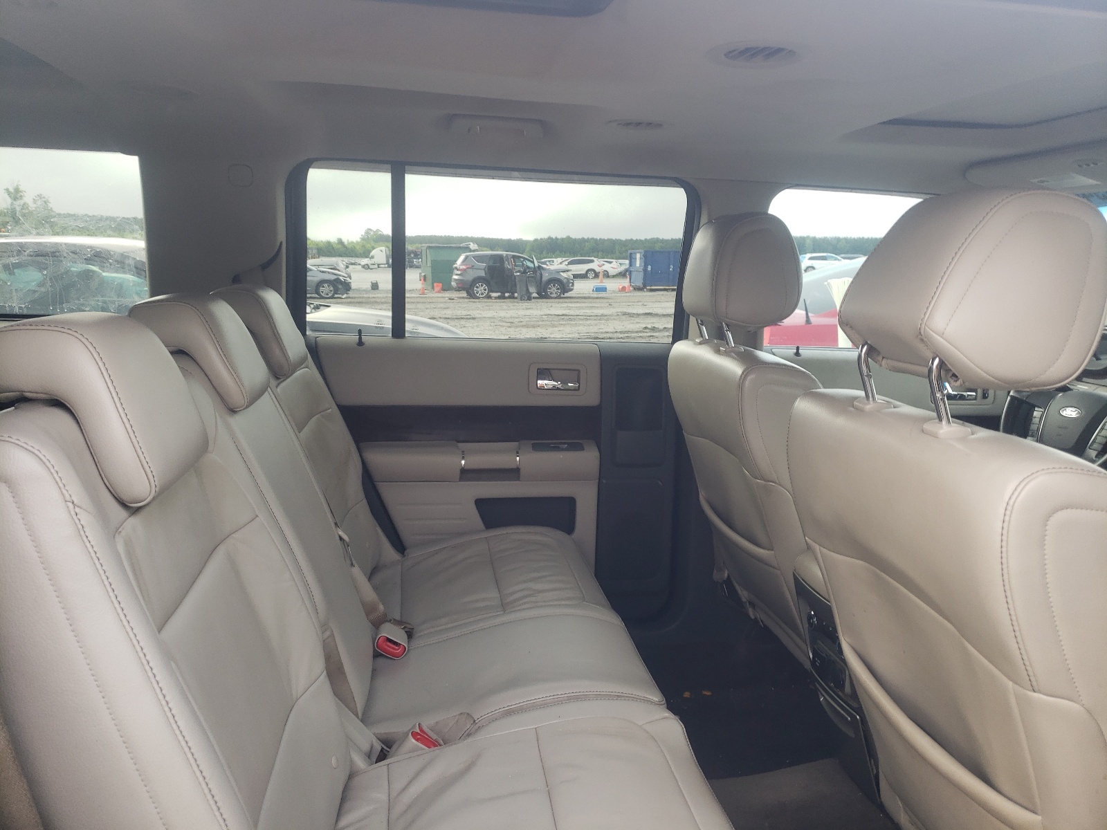 2FMHK6CT8BBD16992 2011 Ford Flex Sel