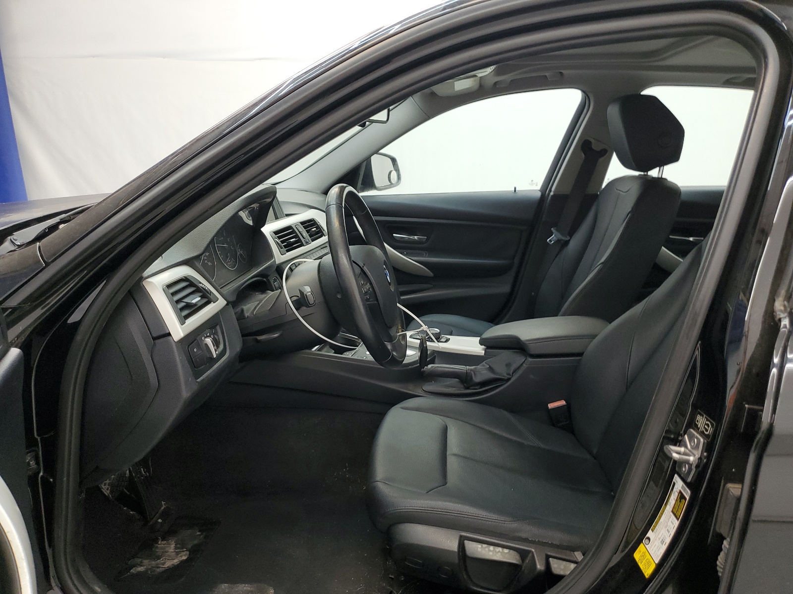 WBA3B1C57EK130743 2014 BMW 320 I