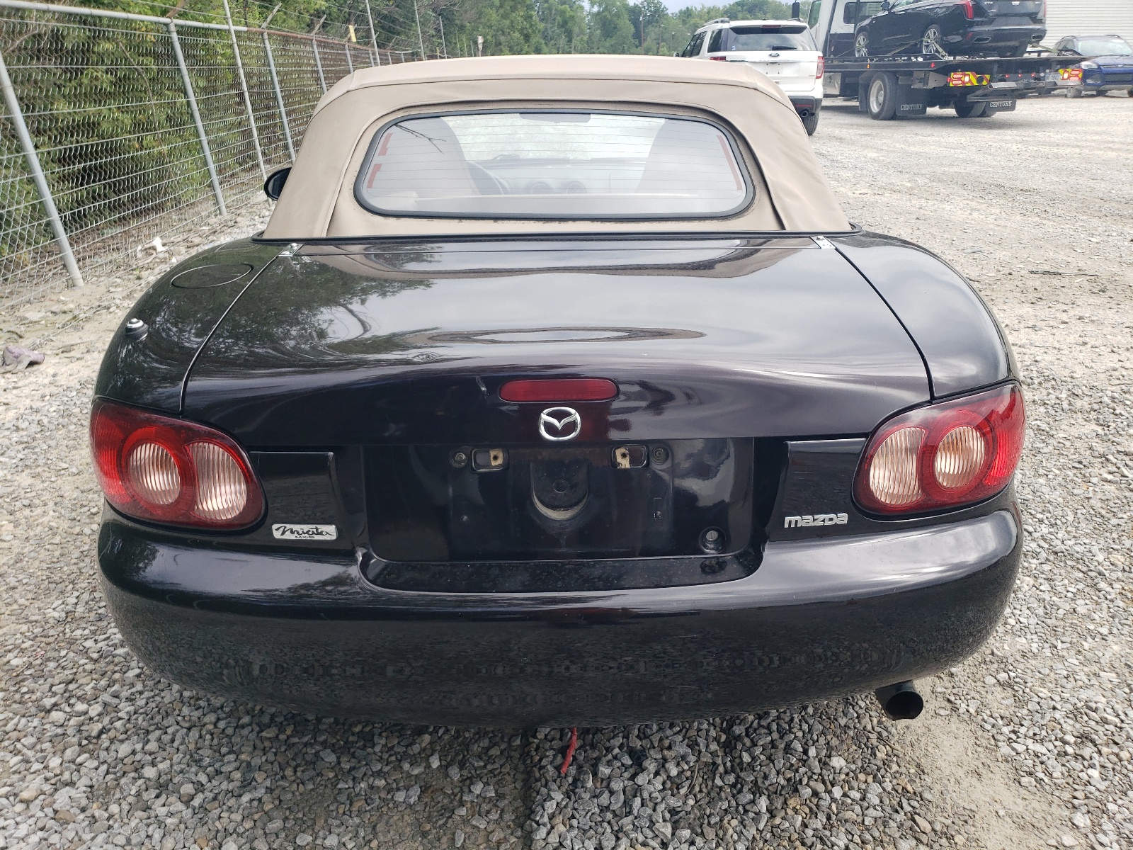 JM1NB353850413909 2005 Mazda Mx-5 Miata Base