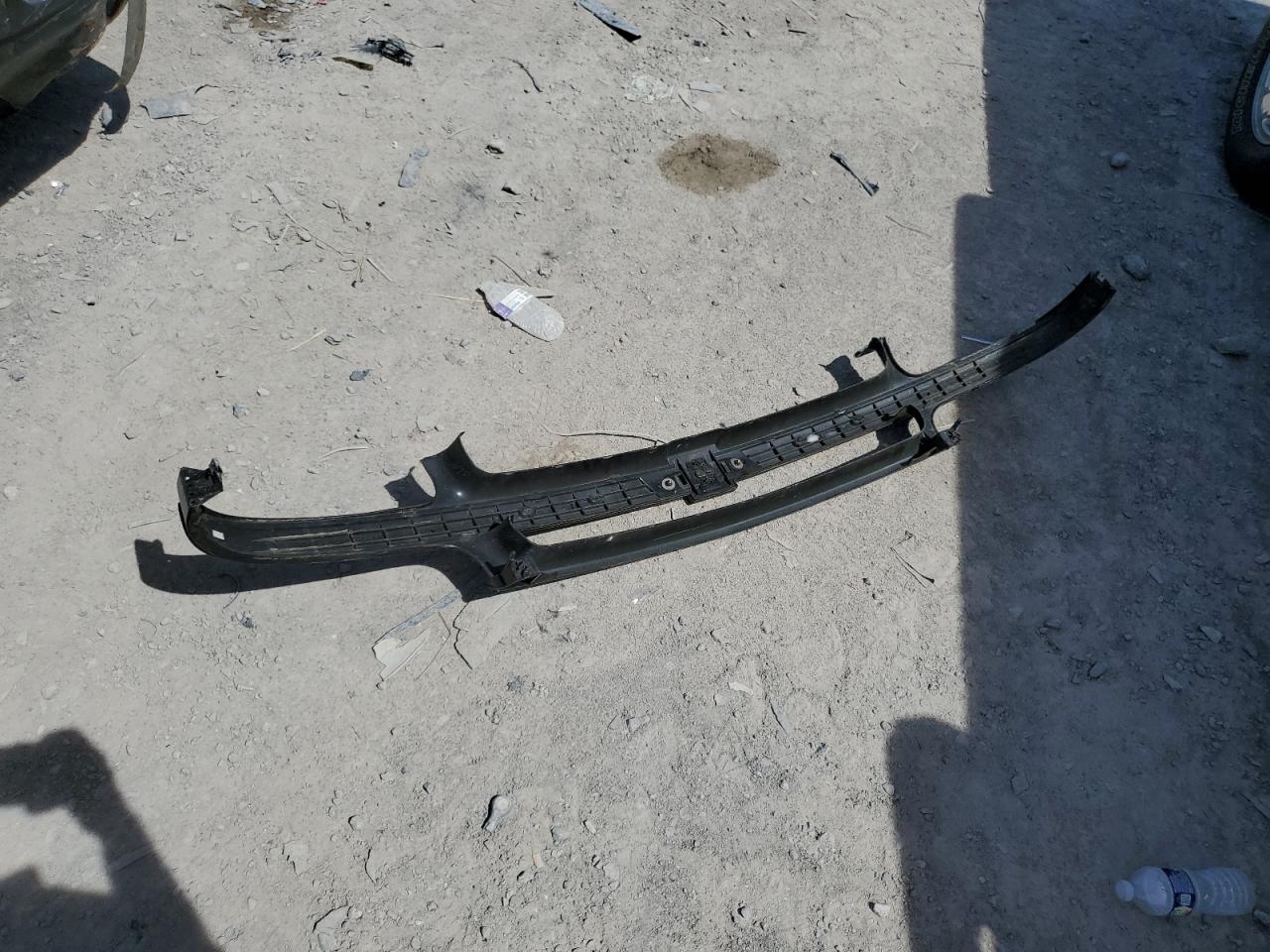 2005 Chevrolet Tahoe K1500 VIN: 1GNEK13T55R102318 Lot: 61146414