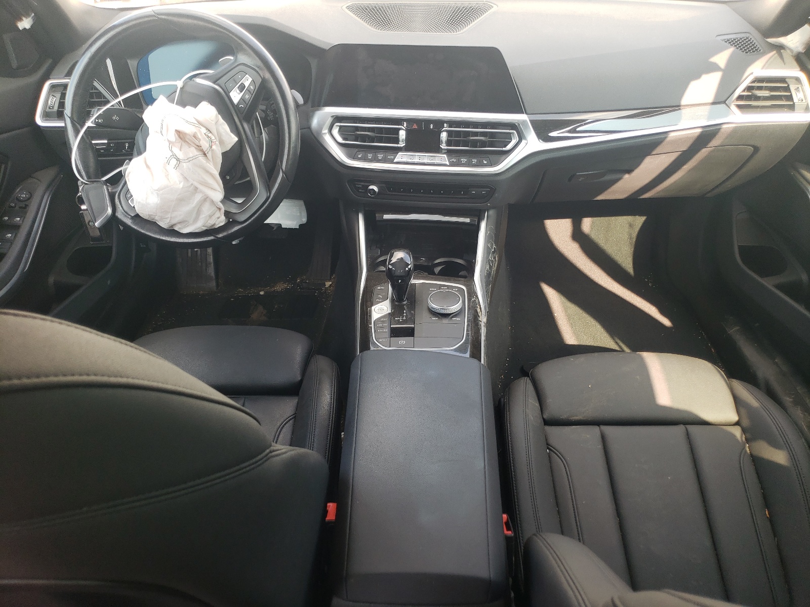 3MW5R7J02M8C03130 2021 BMW 330Xi