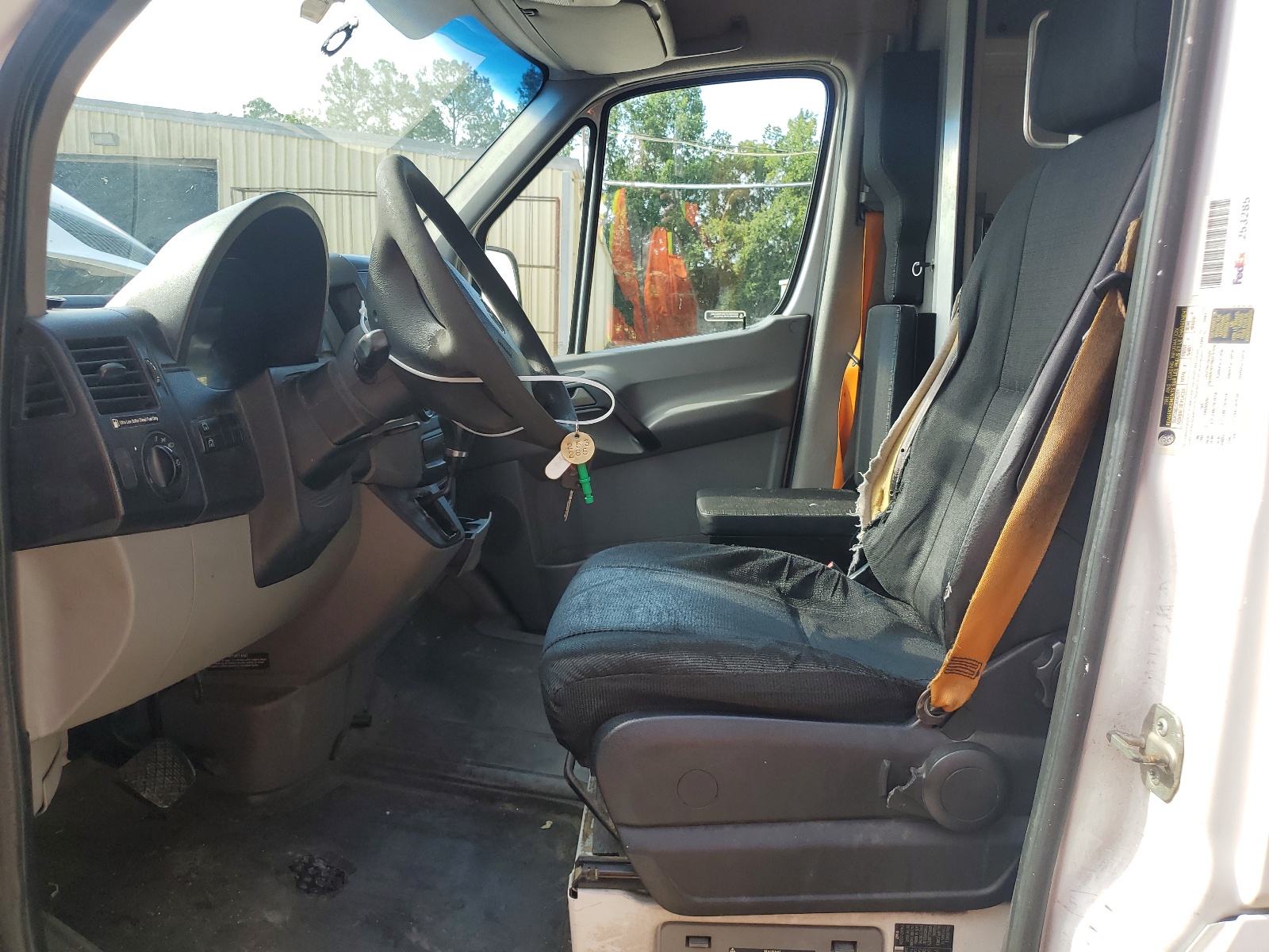 WD3PE8DE6E5823976 2014 Mercedes-Benz Sprinter 2500