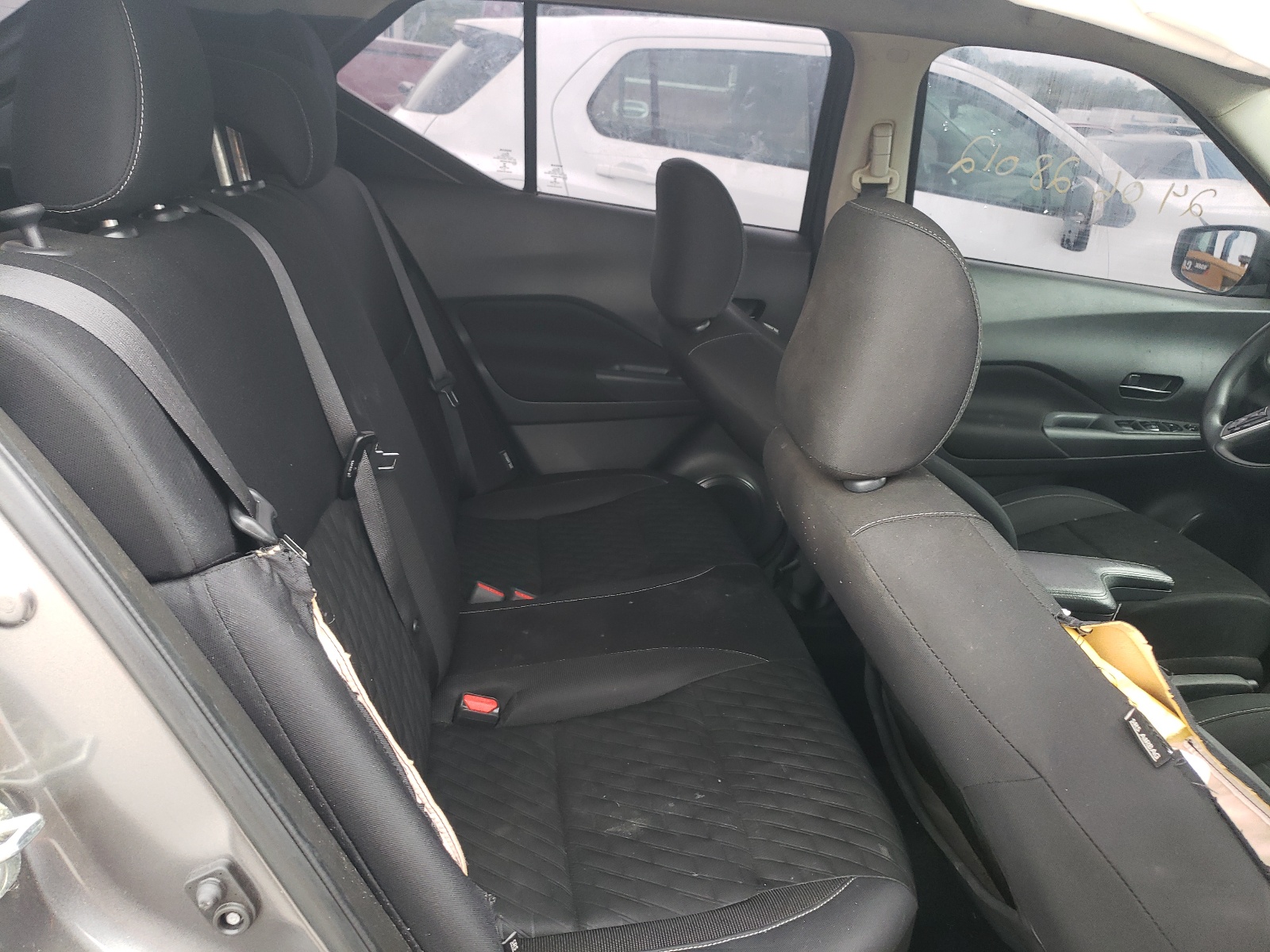 3N1CP5BVML547100 2020 Nissan Kicks S