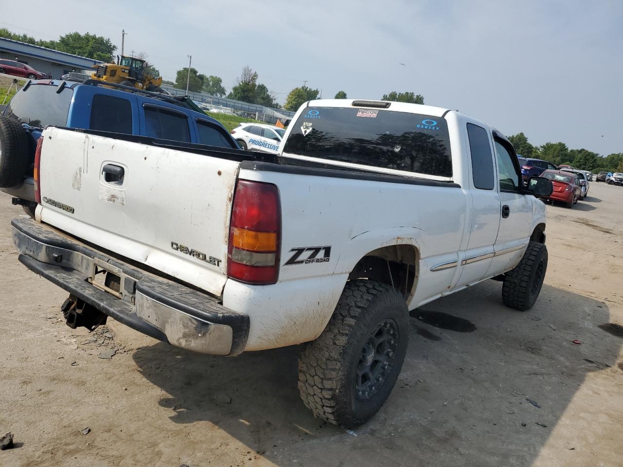 2002 GMC Sierra - Image 3