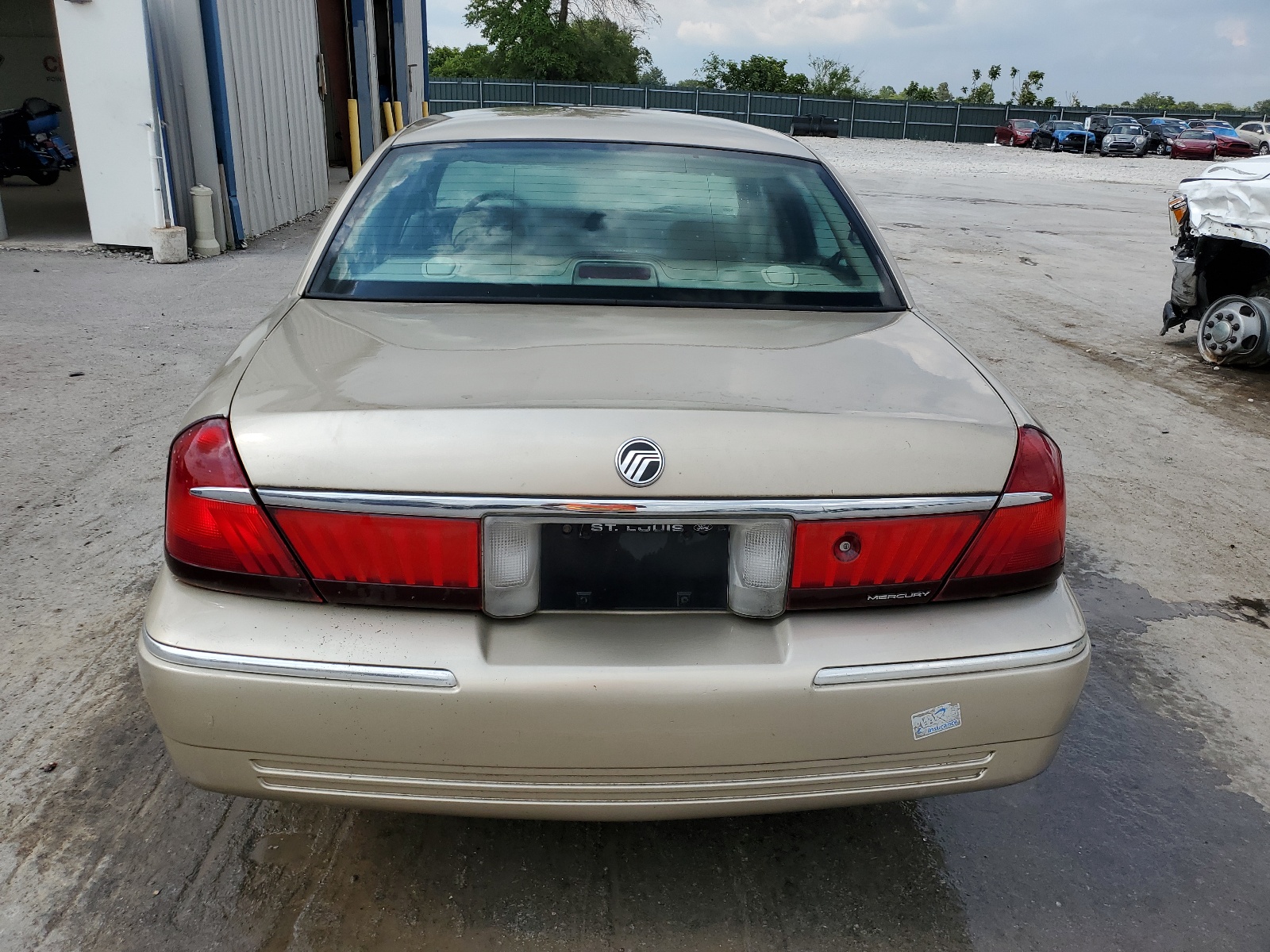 2MEFM75W9YX721773 2000 Mercury Grand Marquis Ls