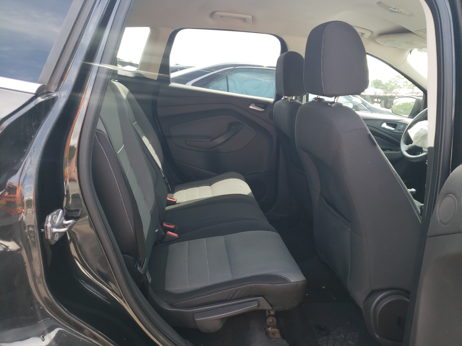 1FMCU0GX1DUA33118 2013 Ford Escape Se