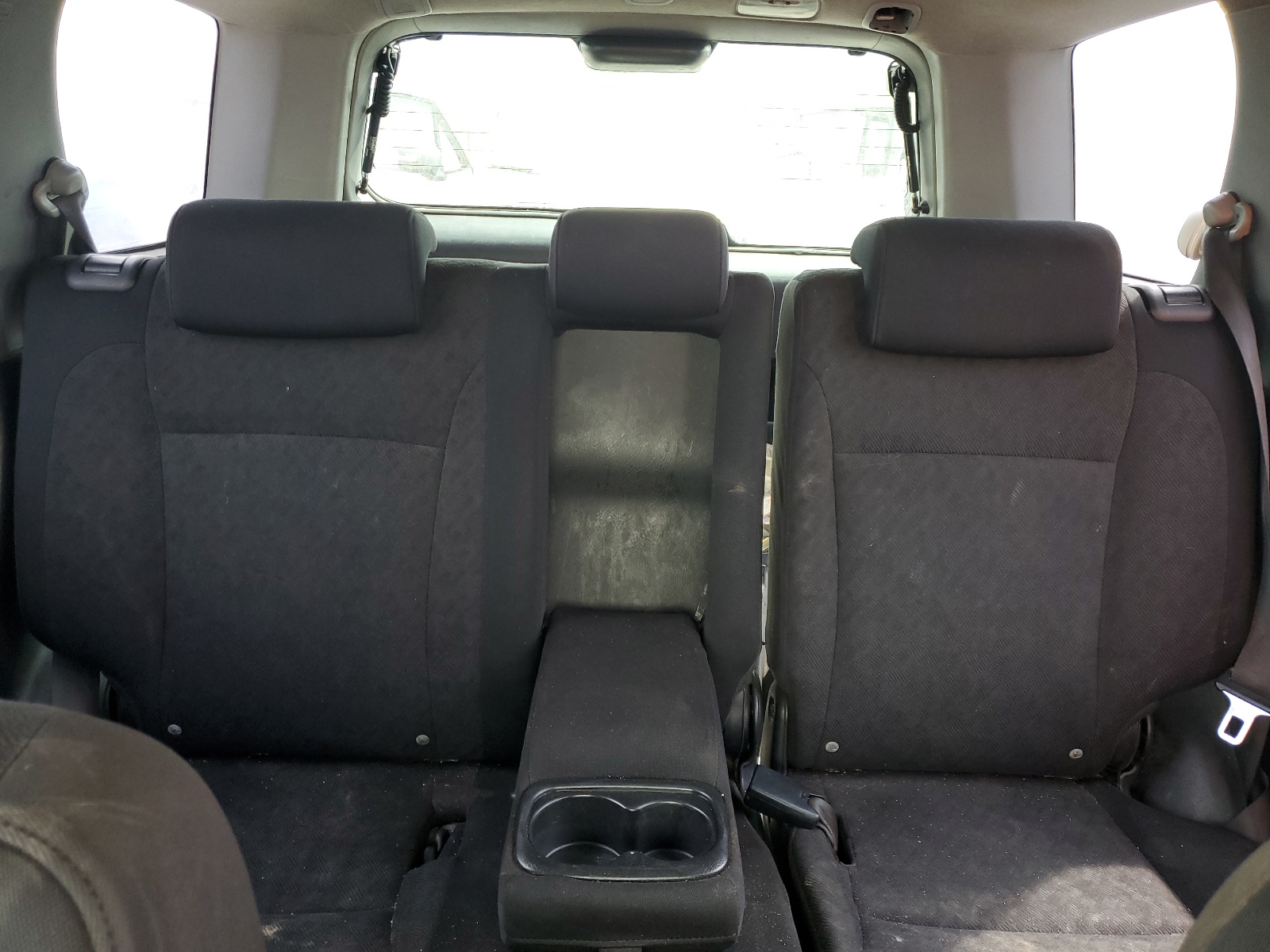 JHLRD68505C010082 2005 Honda Cr-V Lx