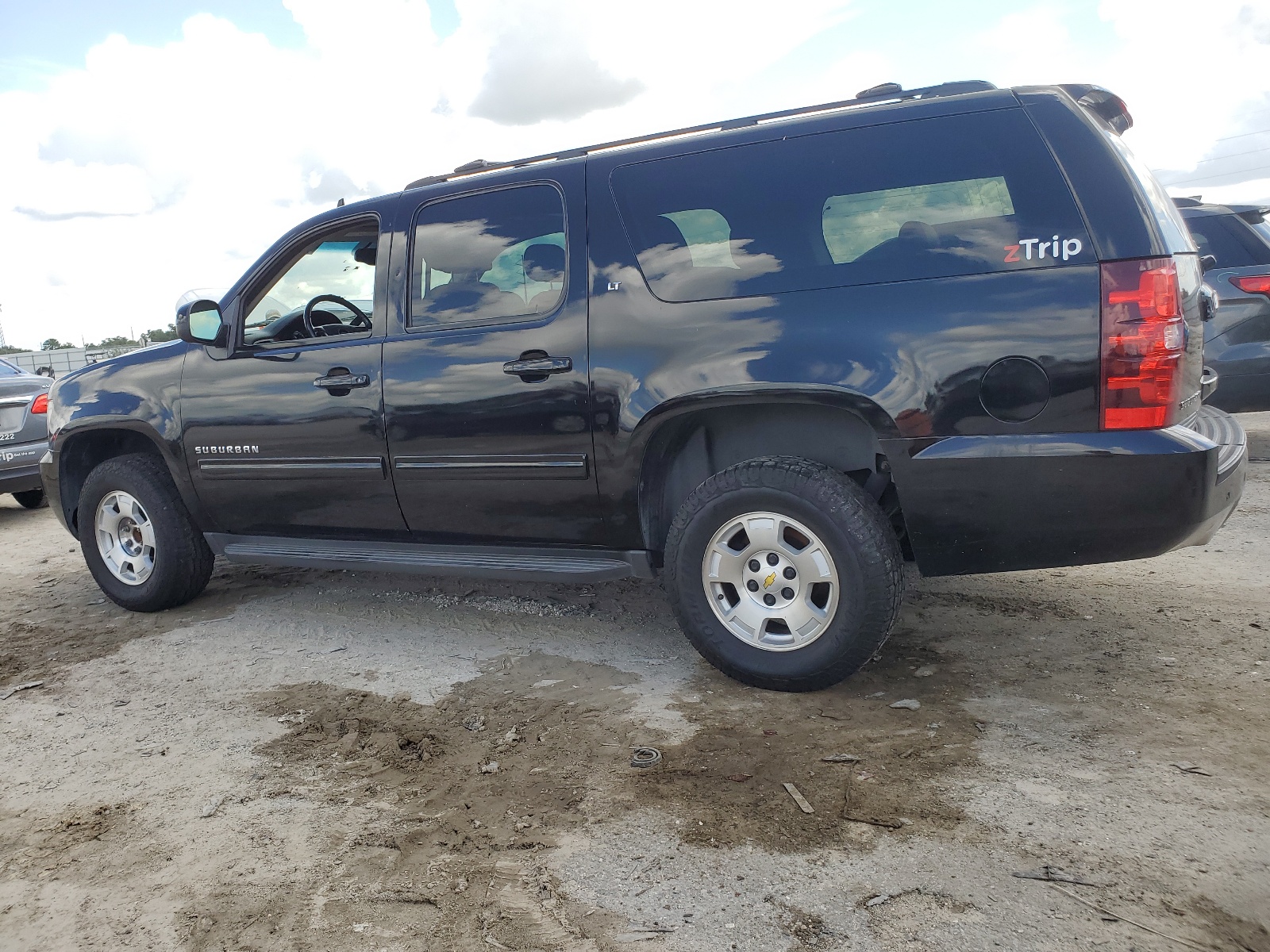 2012 Chevrolet Suburban K1500 Lt vin: 1GNSKJE75CR120737