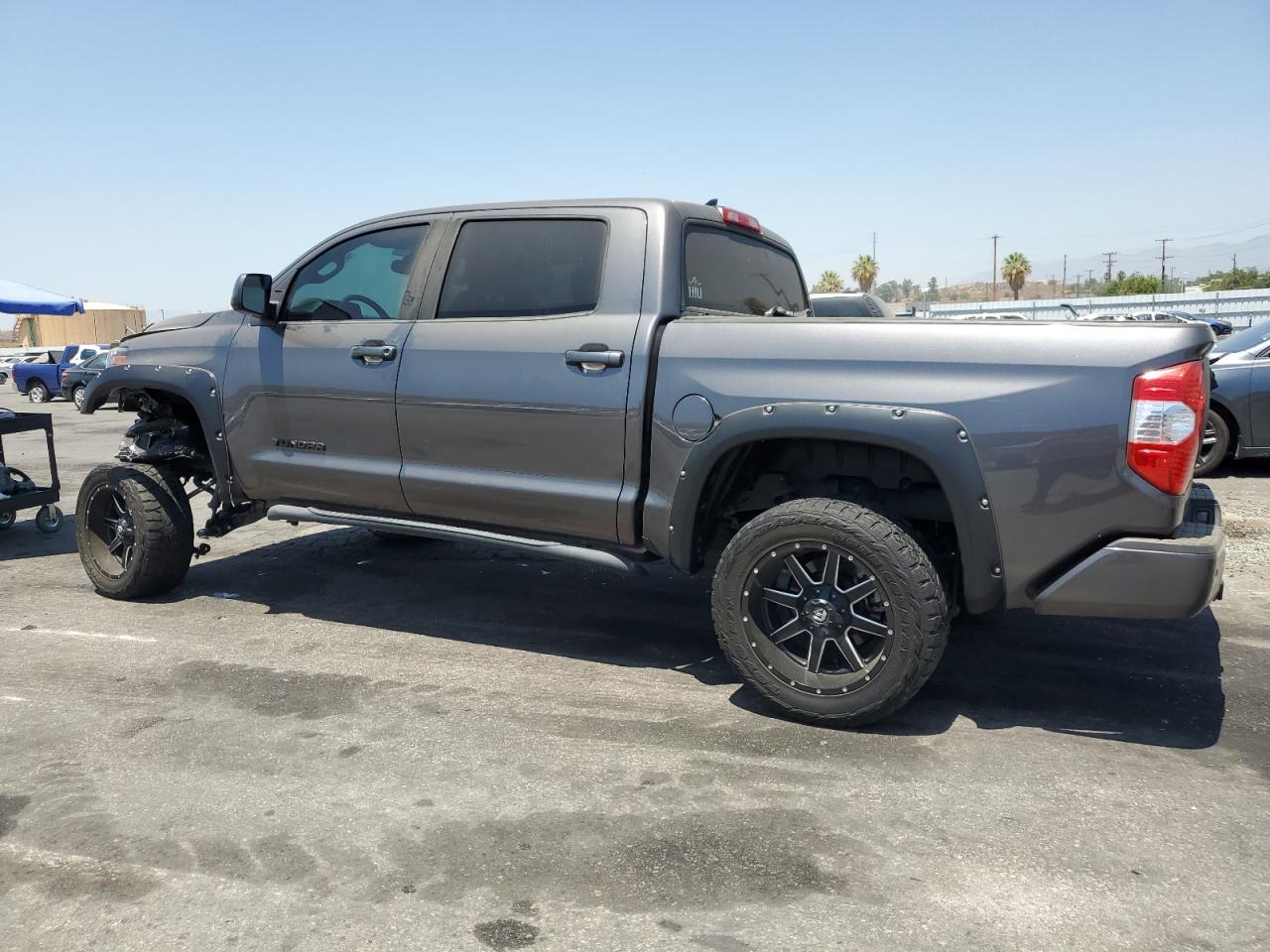 2019 Toyota Tundra Crewmax Sr5 VIN: 5TFEM5F17KX140001 Lot: 76585304