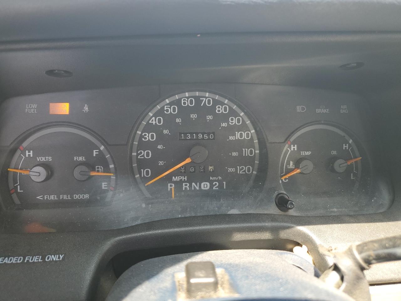 1996 Ford Crown Victoria Lx VIN: 2FALP74W2TX213821 Lot: 63081474