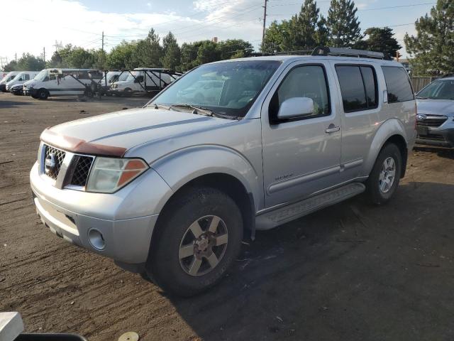 2005 Nissan Pathfinder Le na sprzedaż w Denver, CO - Hail