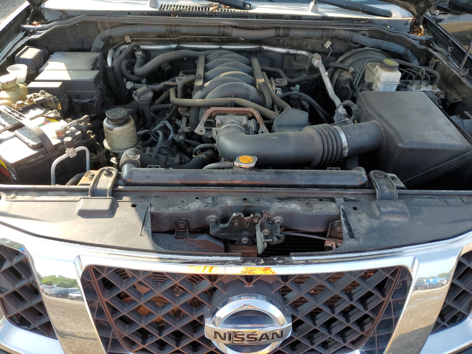 5N1BR18B28C629999 2008 Nissan Pathfinder Le