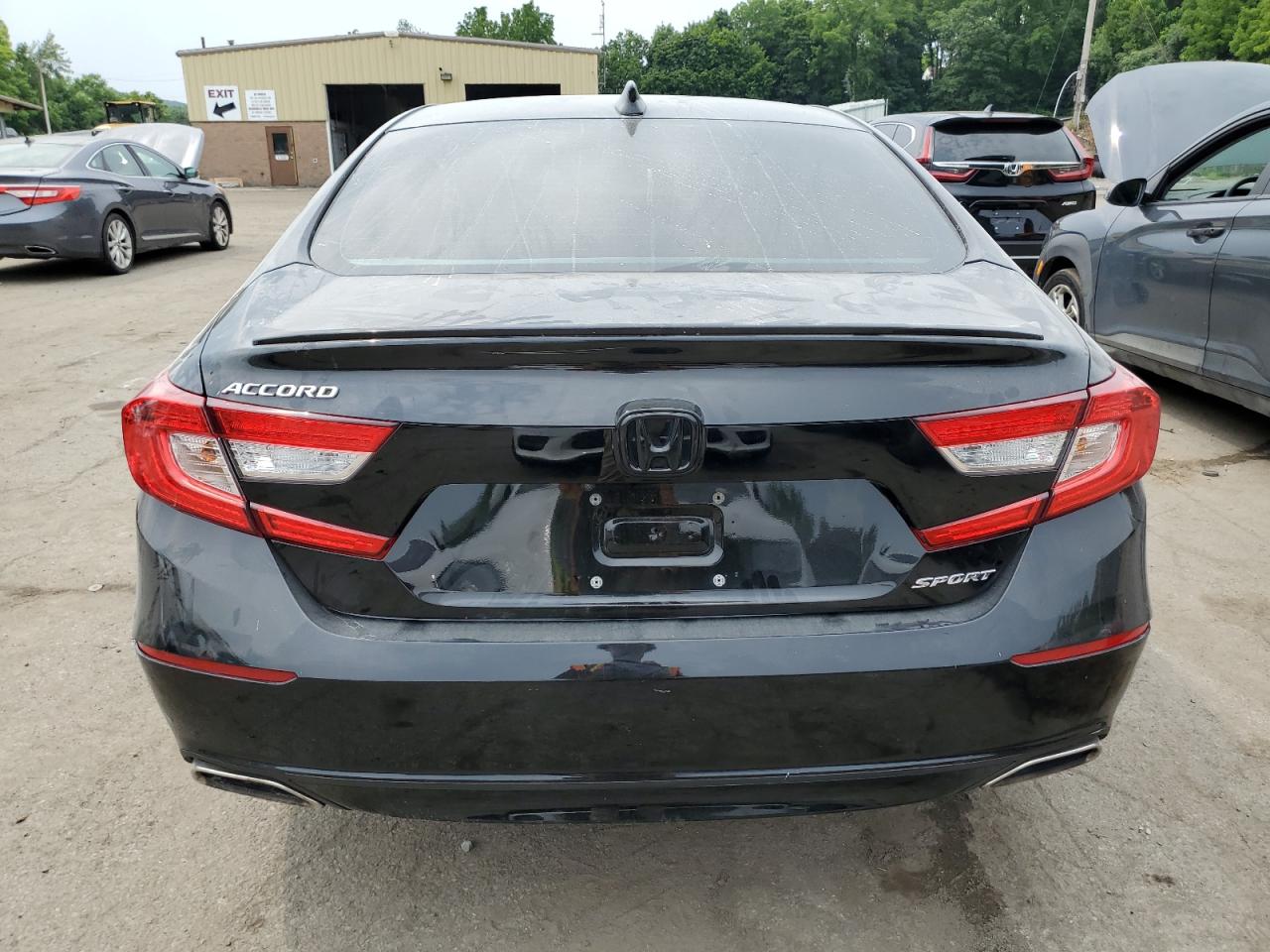 1HGCV1F35JA257772 2018 Honda Accord Sport