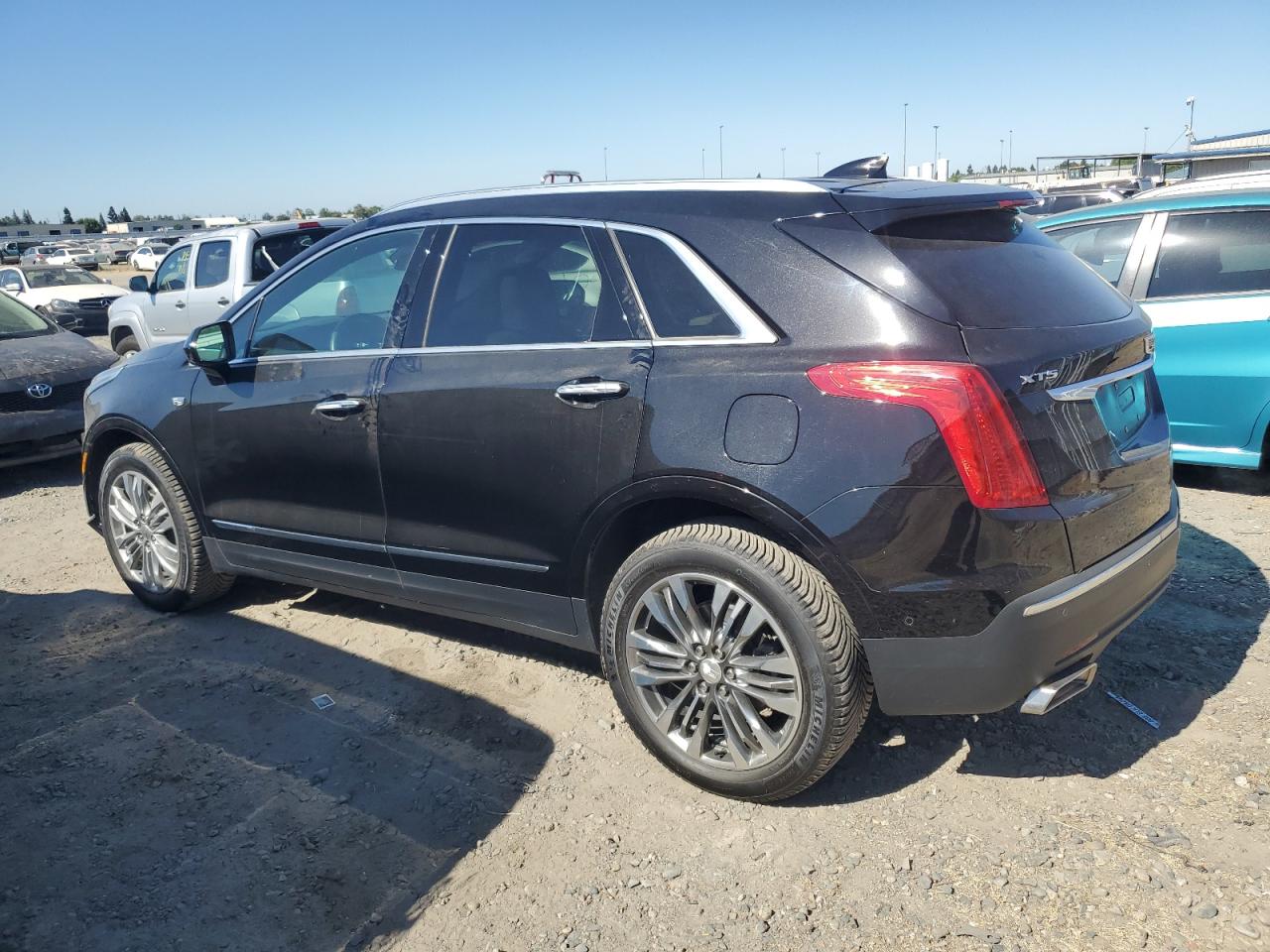 2017 Cadillac Xt5 Premium Luxury VIN: 1GYKNCRS8HZ155526 Lot: 63058974