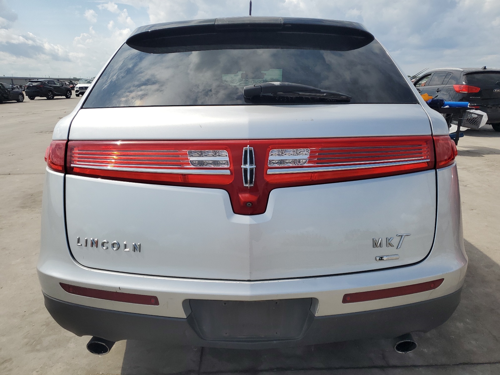 2LMHJ5ATXEBL56810 2014 Lincoln Mkt